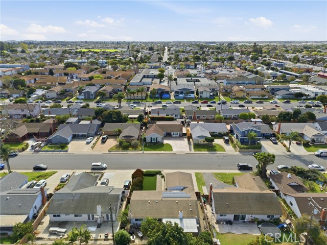 Detail Gallery Image 29 of 30 For 1300 Bluebell, Oxnard,  CA 93036 - 4 Beds | 2 Baths