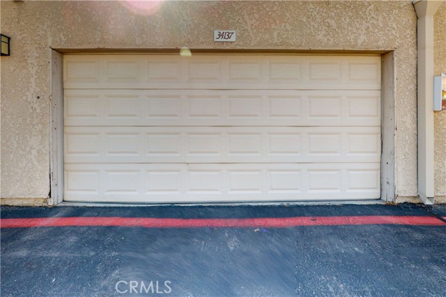 Garage Emily .JPG