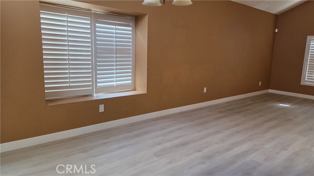 Detail Gallery Image 16 of 43 For 25568 Blackthorne Dr, Murrieta,  CA 92563 - 4 Beds | 3 Baths