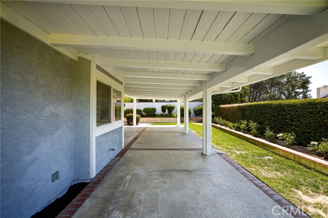 719 S Goldfinch Way, Anaheim Hills CA: https://media.crmls.org/medias/1f384438-760f-4eca-9b8c-aeaa0c7681c8.jpg