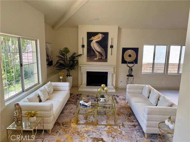 7618 Brookmont Place, West Hills CA: https://media.crmls.org/medias/1f38c2bd-ec70-462f-8c97-d1e715fca708.jpg