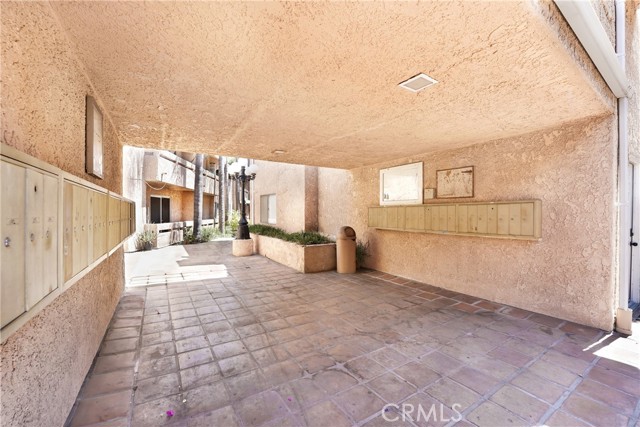 8020 Langdon Avenue, Van Nuys CA: https://media.crmls.org/medias/1f38ef53-45bb-4bbe-ac73-dd09e4ce2732.jpg