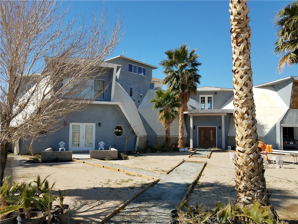 45985 Cottonwood Road