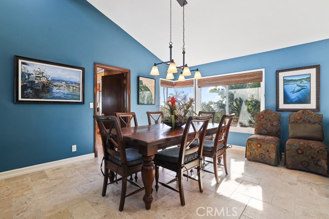Detail Gallery Image 8 of 45 For 32512 Azores Rd, Dana Point,  CA 92629 - 4 Beds | 2/1 Baths