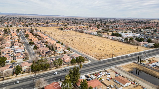 Detail Gallery Image 20 of 36 For 43600 E 7th St, Lancaster,  CA 93535 - – Beds | – Baths