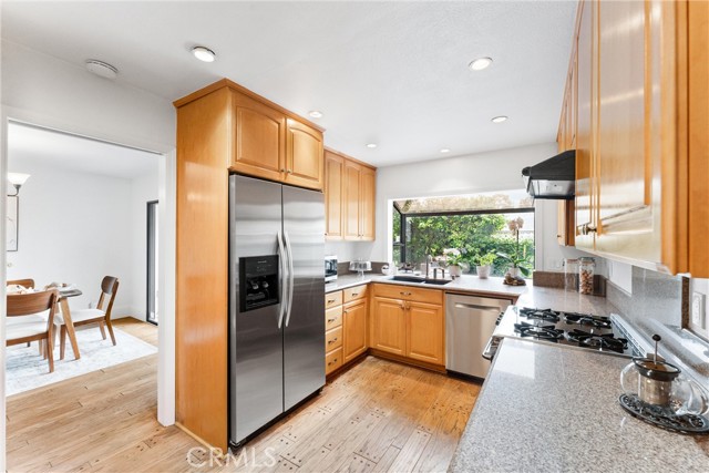 Detail Gallery Image 13 of 62 For 15 Firestone #4,  Irvine,  CA 92614 - 4 Beds | 2/1 Baths