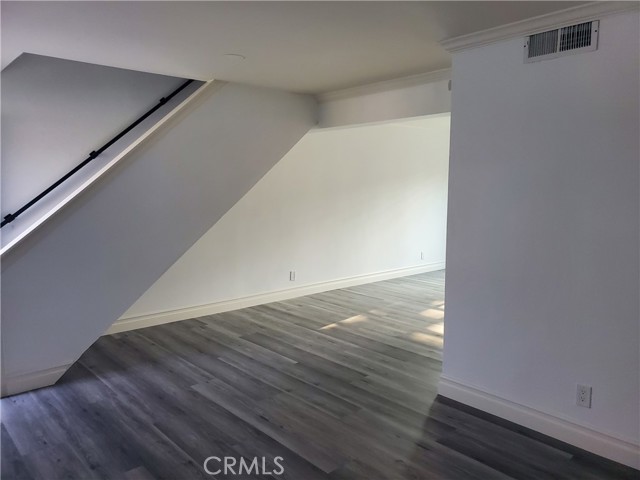 Detail Gallery Image 6 of 20 For 10654 White Oak, Riverside,  CA 92505 - 2 Beds | 1/1 Baths