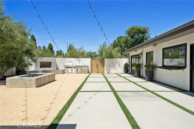 Detail Gallery Image 21 of 28 For 3000 Country Club, Costa Mesa,  CA 92626 - 4 Beds | 4/1 Baths