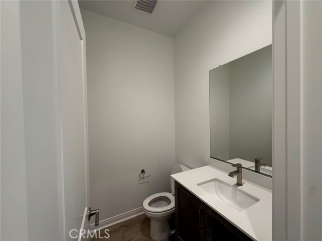 Detail Gallery Image 6 of 20 For 4223 Honeybee Paseo, Ontario,  CA 91761 - 3 Beds | 2/1 Baths