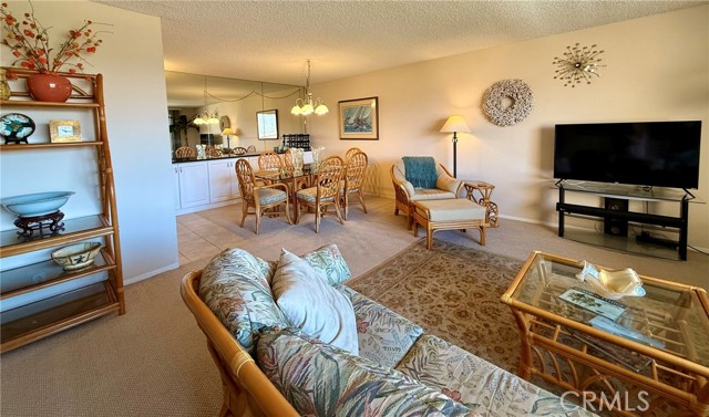 24055 Paseo Del Lago, Laguna Woods CA: https://media.crmls.org/medias/1f3d74d3-38e4-4969-b85c-d8882bc95220.jpg