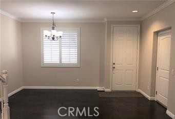 Detail Gallery Image 3 of 7 For 361 W Pebble Creek Ln, Orange,  CA 92865 - 3 Beds | 2/1 Baths