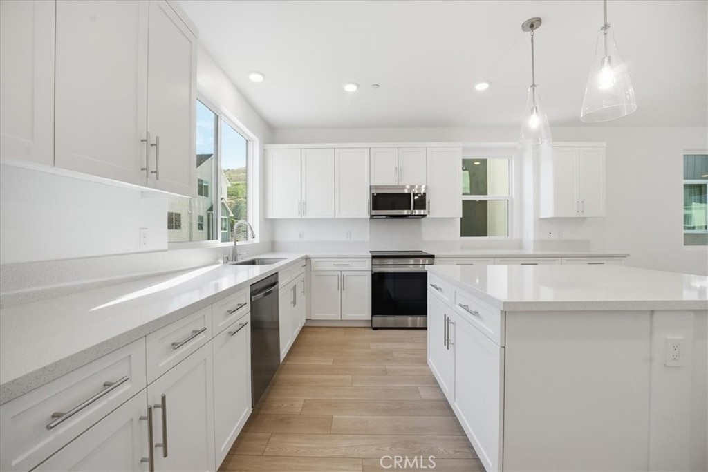 MLS #IV25266239 image #10