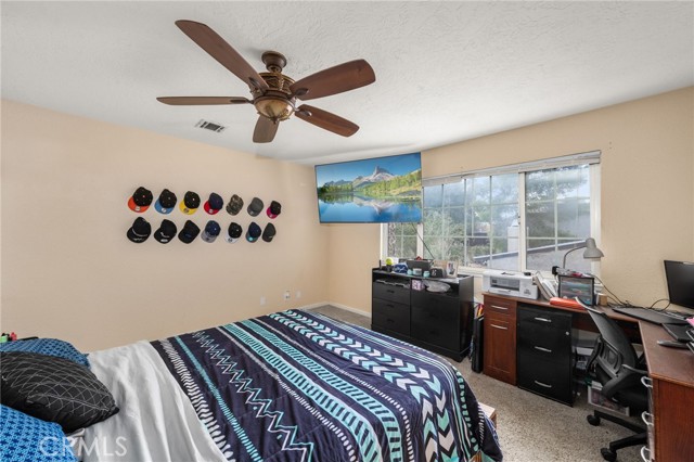 Detail Gallery Image 13 of 34 For 1320 Center St, Barstow,  CA 92311 - 4 Beds | 2/1 Baths