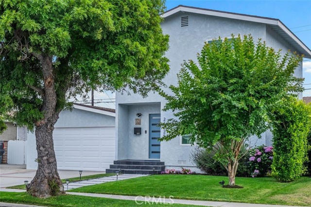 Image 2 of 26 For 21225 Kent Avenue