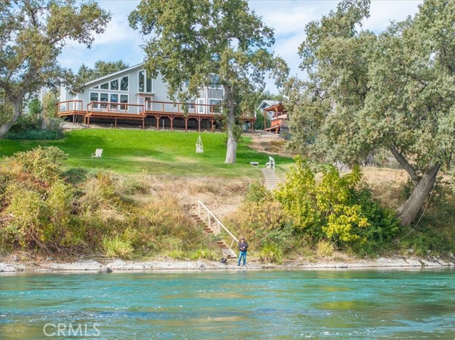 15540 China Rapids Drive, Red Bluff CA: https://media.crmls.org/medias/1f3f92c7-a7bb-4b7c-afd9-2fc67656eff1.jpg