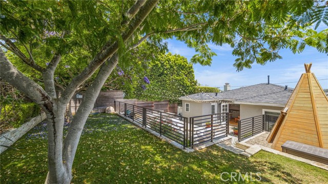 753 Loma Vista Street, El Segundo CA: https://media.crmls.org/medias/1f3fb720-35fa-4035-9ff5-607cf71eedf3.jpg