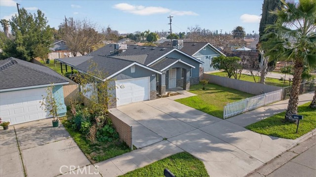 Detail Gallery Image 2 of 50 For 705 S C, Madera,  CA 93638 - 4 Beds | 2 Baths