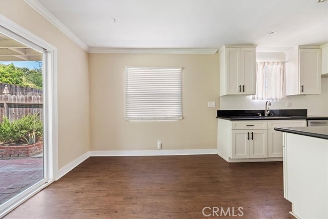 4402 Highgrove Avenue, Torrance CA: https://media.crmls.org/medias/1f414a72-668e-4ae4-96b5-0dd266dee84e.jpg