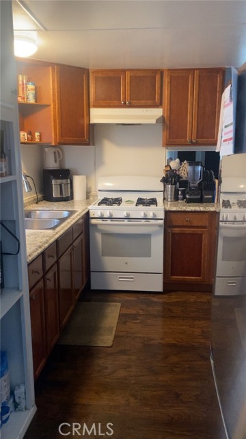 Detail Gallery Image 15 of 29 For 23701 Western, Torrance,  CA 90501 - 2 Beds | 1 Baths