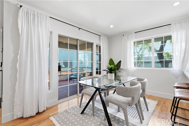 Image 2 of 26 For 2364 Duane Street 5