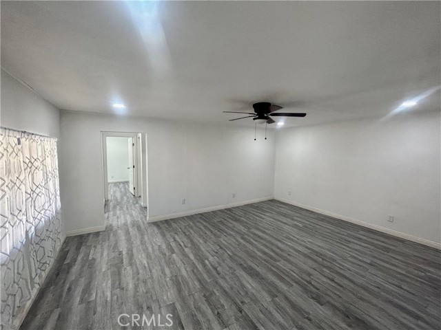 Detail Gallery Image 7 of 19 For 128 130 E 1st, Buttonwillow,  CA 93206 - 5 Beds | 3 Baths