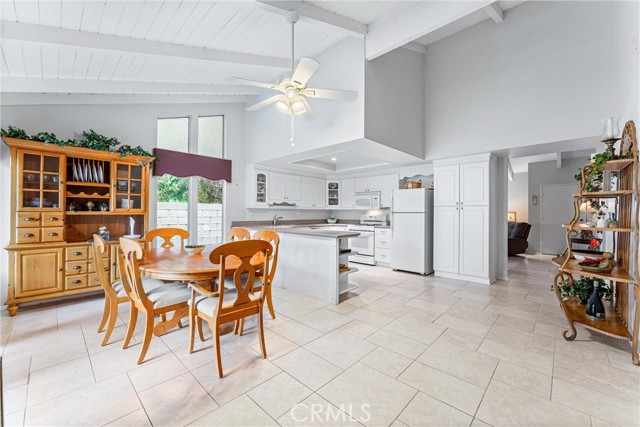 Detail Gallery Image 14 of 28 For 2606 N Tustin Ave, Santa Ana,  CA 92705 - 2 Beds | 2 Baths