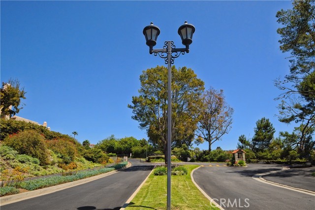 24 Peartree Lane, Rolling Hills Estates, California 90274, 3 Bedrooms Bedrooms, ,2 BathroomsBathrooms,Residential,Sold,Peartree,PV22104404