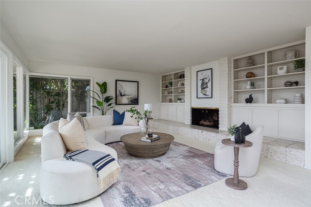 Detail Gallery Image 14 of 36 For 2727 Island View Dr, Corona Del Mar,  CA 92625 - 4 Beds | 2/1 Baths