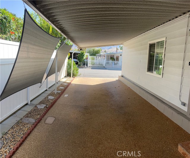 96 Calle De Espacio, Palm Springs CA: https://media.crmls.org/medias/1f436154-d272-4728-8a89-6da124ff3319.jpg