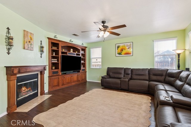 Image 4 of 23 For 27597 Lafayette Way