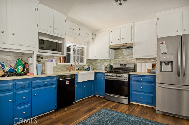 Detail Gallery Image 11 of 34 For 24878 Felsen Dr, Crestline,  CA 92325 - 3 Beds | 2/1 Baths