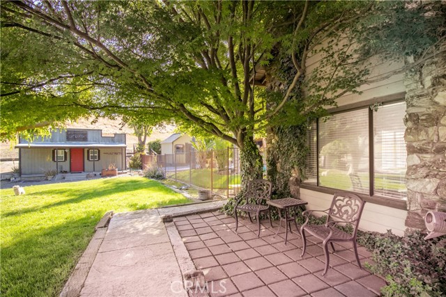 Detail Gallery Image 28 of 41 For 28846 Highway 190, Porterville,  CA 93257 - 3 Beds | 2/1 Baths