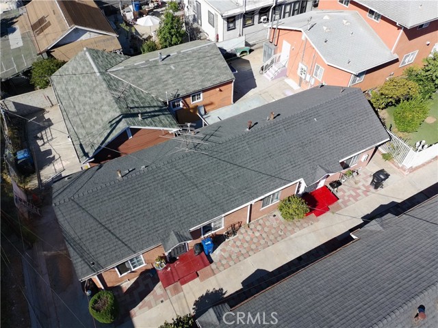 1517 S Westmoreland Avenue, Los Angeles CA: https://media.crmls.org/medias/1f453aee-2e02-4c4c-a8d6-8fd62cab0c86.jpg