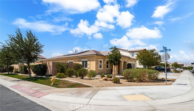 84457 Raphael Way, Coachella CA: https://media.crmls.org/medias/1f4548a5-1211-4f3e-b0b9-c5027ae3ebfa.jpg