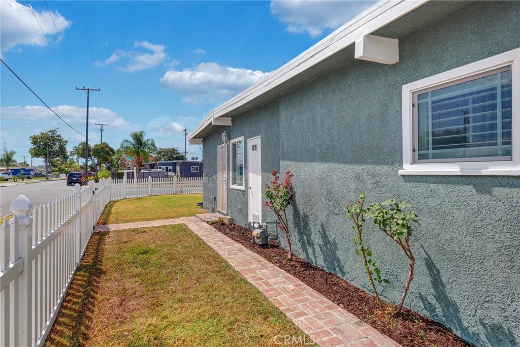 1F45880E Cb8F 4653 929F 72F3114201C1 1401 W 165Th Street, Compton, Ca 90220 &Lt;Span Style='BackgroundColor:transparent;Padding:0Px;'&Gt; &Lt;Small&Gt; &Lt;I&Gt; &Lt;/I&Gt; &Lt;/Small&Gt;&Lt;/Span&Gt;