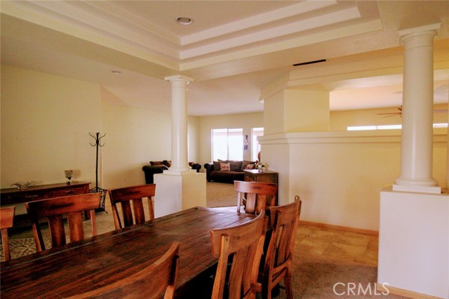 23641 ROSE QUARTZ Drive, Perris CA: https://media.crmls.org/medias/1f46938f-260f-468b-8ce5-1324756ceeb0.jpg