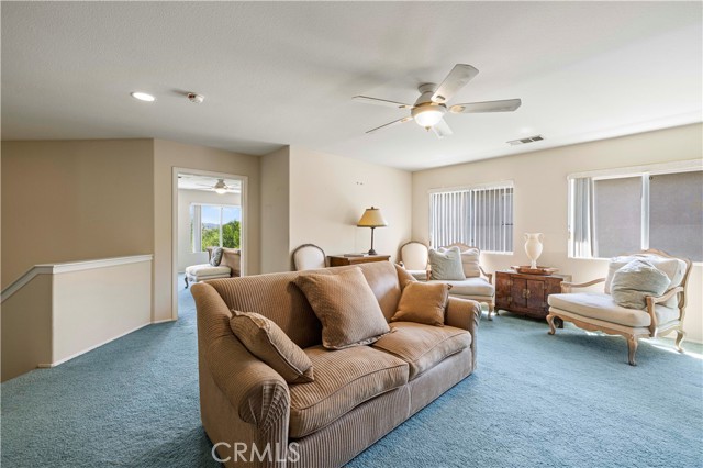 Detail Gallery Image 27 of 53 For 28632 Black Oak Ln, Castaic,  CA 91384 - 4 Beds | 3 Baths