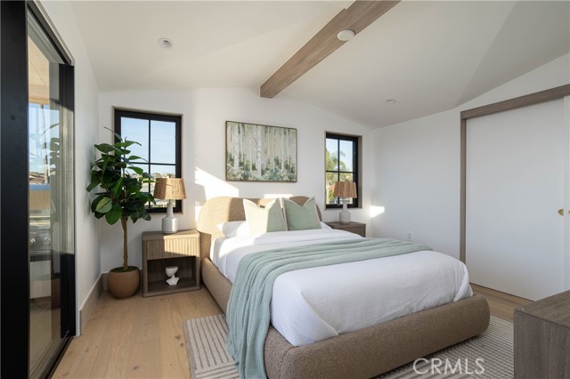 Detail Gallery Image 13 of 22 For 519 1/2 Narcissus Ave #B,  Corona Del Mar,  CA 92625 - 2 Beds | 2/1 Baths