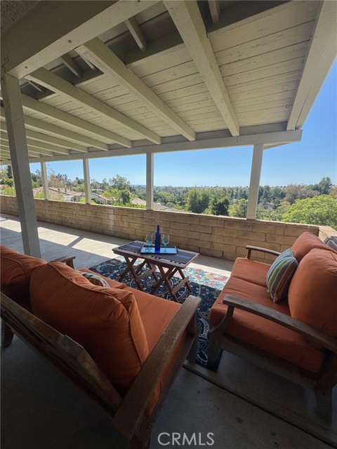 23631 Via Storni, Mission Viejo CA: https://media.crmls.org/medias/1f4971ff-2561-4122-9b2a-93fd71ad0f46.jpg