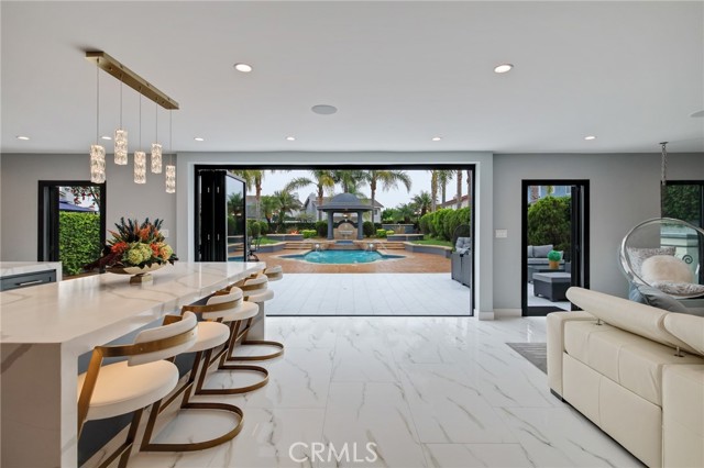 Detail Gallery Image 25 of 74 For 4030 - 4032 W 178th St, Torrance,  CA 90504 - 6 Beds | 3 Baths