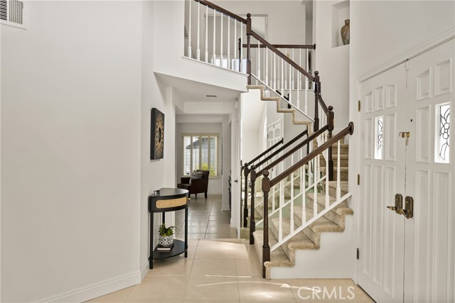 580 S Londerry Ln, Anaheim Hills CA: https://media.crmls.org/medias/1f4a0ea0-2401-4448-8a9e-88c54bbc0da1.jpg