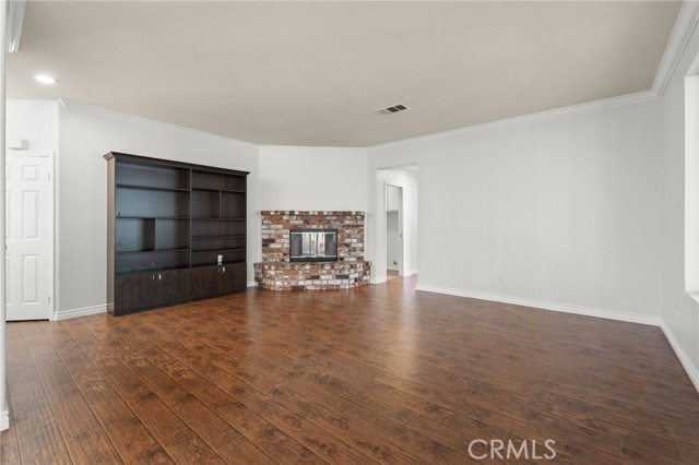 Detail Gallery Image 16 of 57 For 1276 Roberta Ct, Simi Valley,  CA 93065 - 4 Beds | 3 Baths