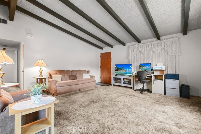 27439 Santa Clarita Road, Saugus CA: https://media.crmls.org/medias/1f4c0e0d-2e73-40a2-a613-72987f6ee66f.jpg