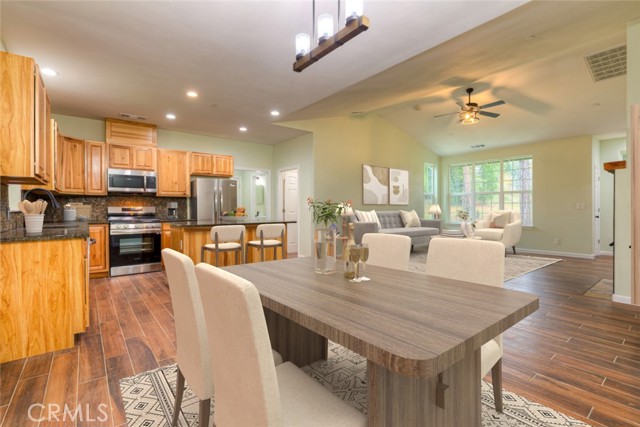 Detail Gallery Image 4 of 50 For 13159 Mullen, Oroville,  CA 95965 - 3 Beds | 2/1 Baths