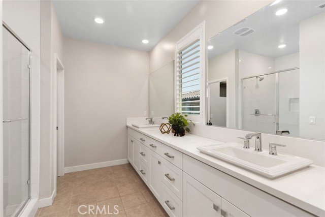 Detail Gallery Image 23 of 50 For 554 Catalonia, Lake Forest,  CA 92630 - 4 Beds | 4 Baths