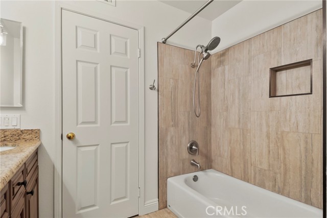Detail Gallery Image 25 of 34 For 28 Goldmine St, Trabuco Canyon,  CA 92679 - 3 Beds | 2/1 Baths