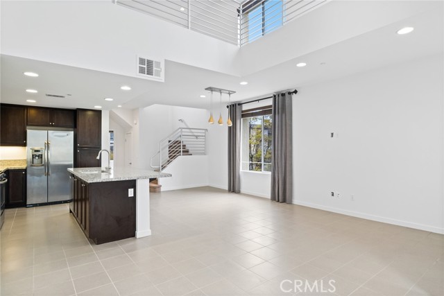 Image 19 of 26 For 555 Rockefeller