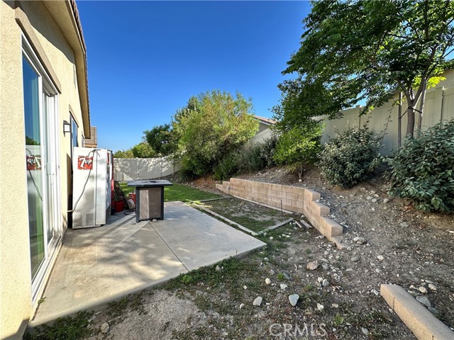 3978 Scarlet Oak Court, San Bernardino CA: https://media.crmls.org/medias/1f4fba85-ba6f-4f4c-9486-228b8115228e.jpg
