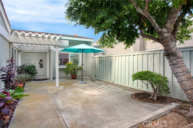 Detail Gallery Image 4 of 31 For 33691 Capstan Dr, Dana Point,  CA 92629 - 2 Beds | 2 Baths