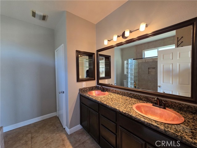 Detail Gallery Image 17 of 23 For 736 Summit Dr, Palm Springs,  CA 92262 - 3 Beds | 2 Baths